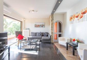 Modern Condo at the Beach allows 18 year olds to book a room