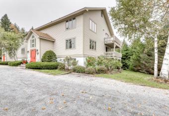 Bromley Mountain Condo has Balcony rooms