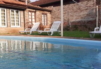 Pousada Kolonisten Haus allows 18 year olds to book a room