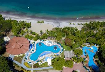 Hotel Punta Leona has Balcony rooms