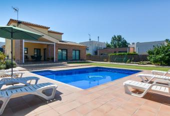 Casa Cerca De La Playa has Balcony rooms
