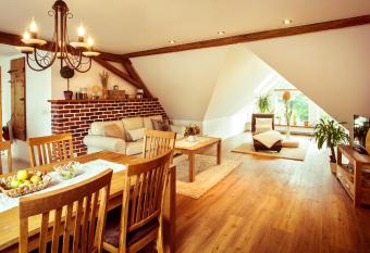 Ferienwohnung Im Schlossgarten Herbsleben has Balcony rooms