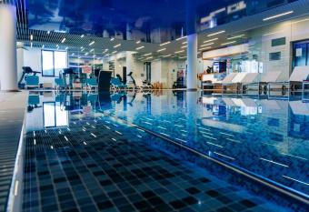 Silver Mountain Resort & Spa allows 18 year olds to book a room