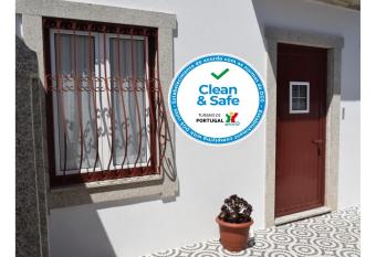 Oporto Living Apartments has Balcony rooms