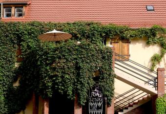 Apartament GALERIA has Balcony rooms