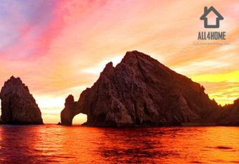 NUEVO DEPTO 3 RECAMARAS 2 BA  OS VISTA AL MAR A 5 MIN DE MARINA has Balcony rooms