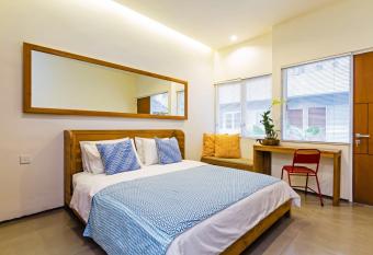 Seruni Guest House allows 18 year olds to book a room