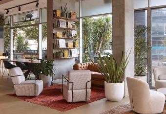 Hotel TOTTO Wollongong allows 18 year olds to book a room