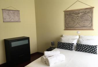 Mira Maia Apartment has Balcony rooms