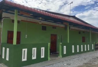 Bunga Raya Guest House BALING has Balcony rooms