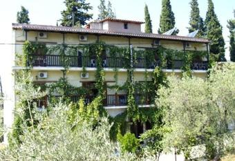 Hotel Figalia has Balcony rooms