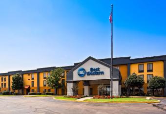 SureStay Hotel by Best Western Robinsonville Tunica has Smoking rooms