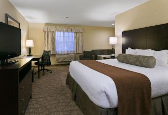 Best Western University Inn & Suites allows 18 year olds to book a room