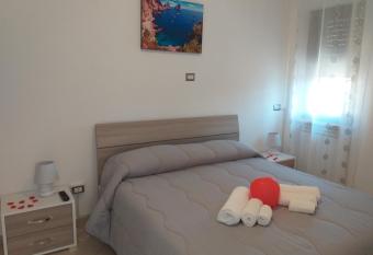 Appartamento B&B Domus Pompei has Balcony rooms