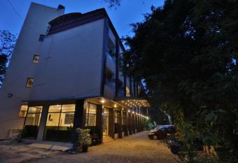 Retreat Heritage has Balcony rooms