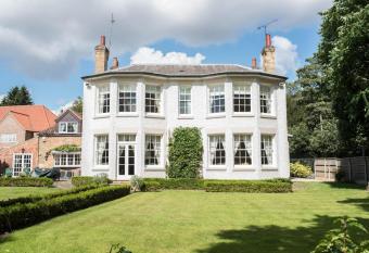 The Old Parsonage allows 18 year olds to book a room