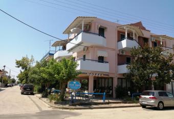 Hotel Eleni has Balcony rooms