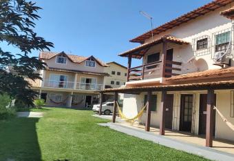 Casatemporadaper   allows 18 year olds to book a room