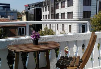 INFINITY Blue 1 has Balcony rooms