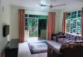 Mag Homestay at Crown Imperial Court, Brinchang has Balcony rooms