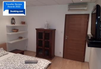   tuln   apartm  n v Bratislava 6 allows 18 year olds to book a room