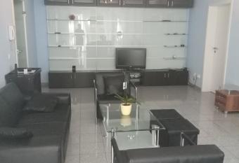 Moderne Wohnung in Elz has Balcony rooms