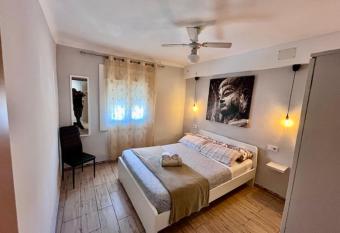 Apartamentos FULL EQUIPPED has Balcony rooms