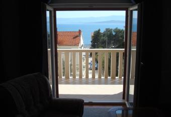 Villa Mila has Balcony rooms