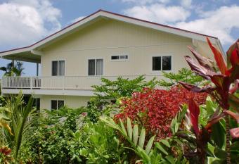 Bears  Place Guest House has Balcony rooms