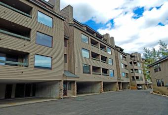 Snowblaze Condos Building A unit 33 has Balcony rooms