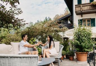 Naturhotel Sch  tterbad has Balcony rooms