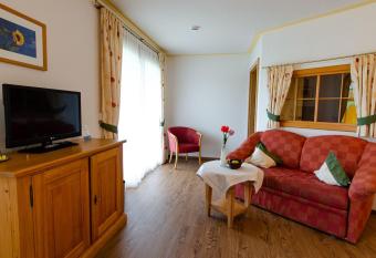 Hotel K  ppelehof has Balcony rooms