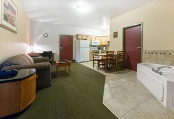 Days Inn by Wyndham Luray Shenandoah allows 18 year olds to book a room