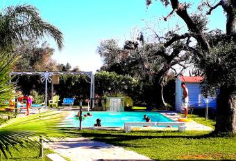 Villa Ghetta Country House has Balcony rooms