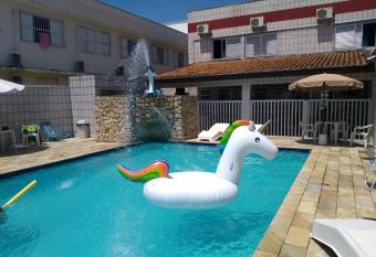 Pousada Sinpra Praia Grande allows 18 year olds to book a room