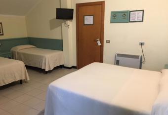 Albergo Marina allows 18 year olds to book a room