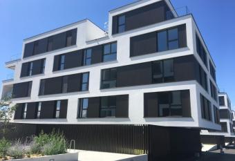 B&B Kelly Plus allows 18 year olds to book a room