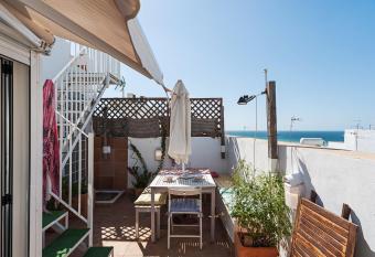 El Patio Duplex-atico has Balcony rooms