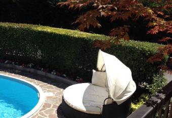 Franciacorta Suite allows 18 year olds to book a room