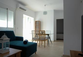 Apartamentos Costa de la Luz playa allows 18 year olds to book a room