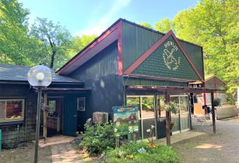 Shurin has Balcony rooms