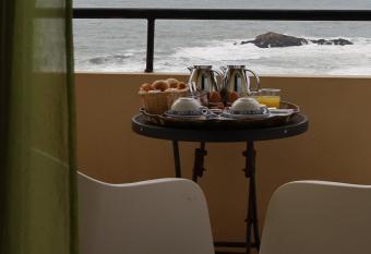 Hotel Portofoz allows 18 year olds to book a room