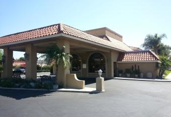 Motel 6 Anaheim Hills. Ca has Smoking rooms