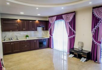 Palace has Balcony rooms