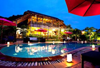 Raingsey Bungalow has Balcony rooms