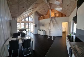 FeWo an der Ostsee Nr. 4 has Balcony rooms