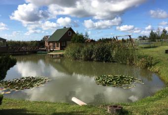 Sve  i   namelis - Pirtis allows 18 year olds to book a room