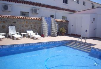 Hostal Mini Golf has Balcony rooms