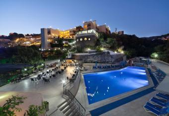 Crystal Hotel Bodrum All Inclusive has Balcony rooms