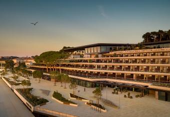 Grand Park Hotel Rovinj by Maistra Collection has Balcony rooms